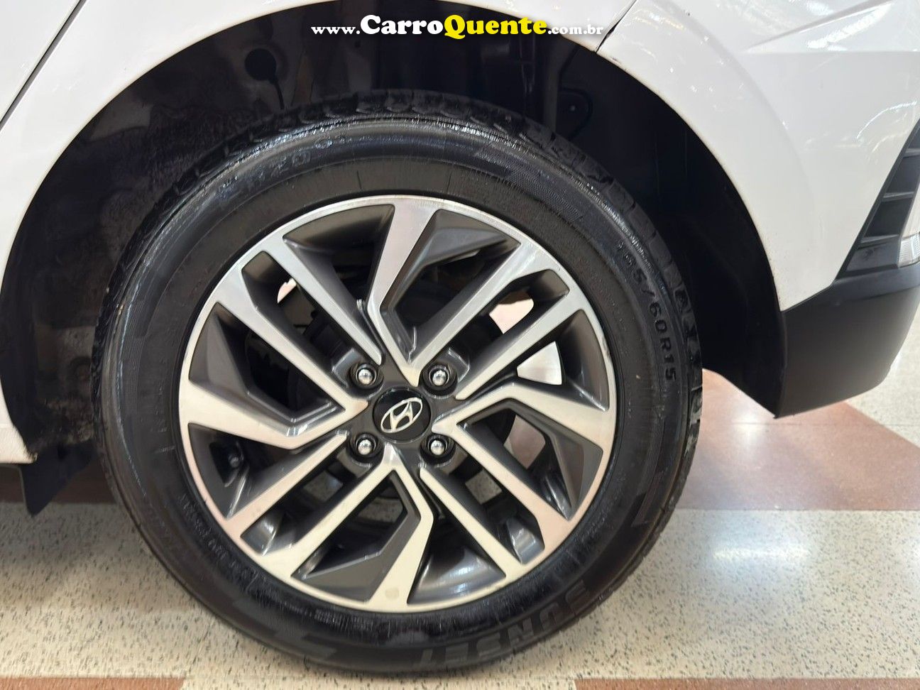 HYUNDAI HB20 2023 - Loja