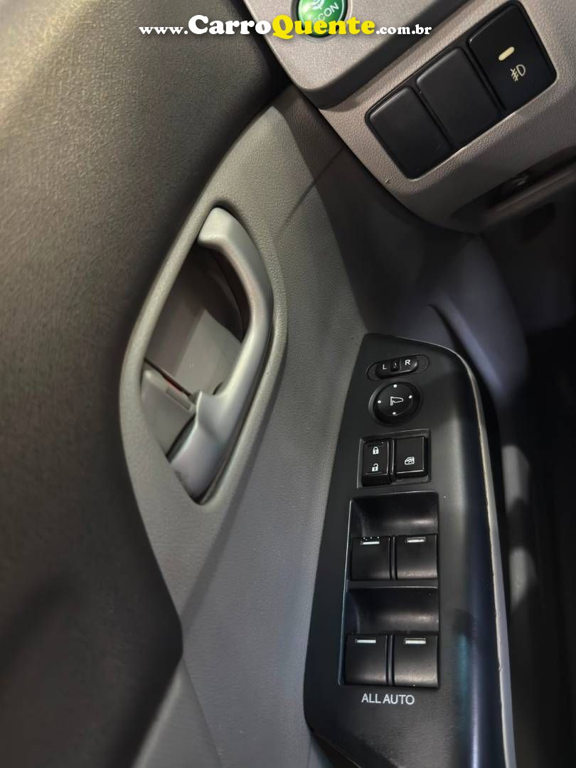 HONDA CIVIC 1.8 LXS 16V 2013 - Loja