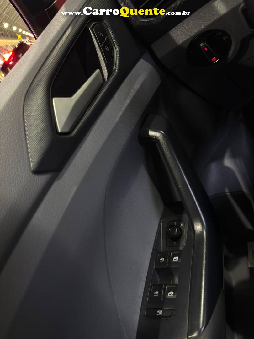 VOLKSWAGEN T-CROSS 1.0 200 TSI TOTAL COMFORTLINE 2021 - Loja