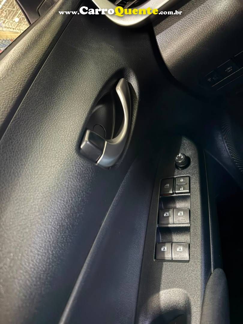 TOYOTA YARIS 1.3 16V XL PLUS TECH MULTIDRIVE 2019 - Loja