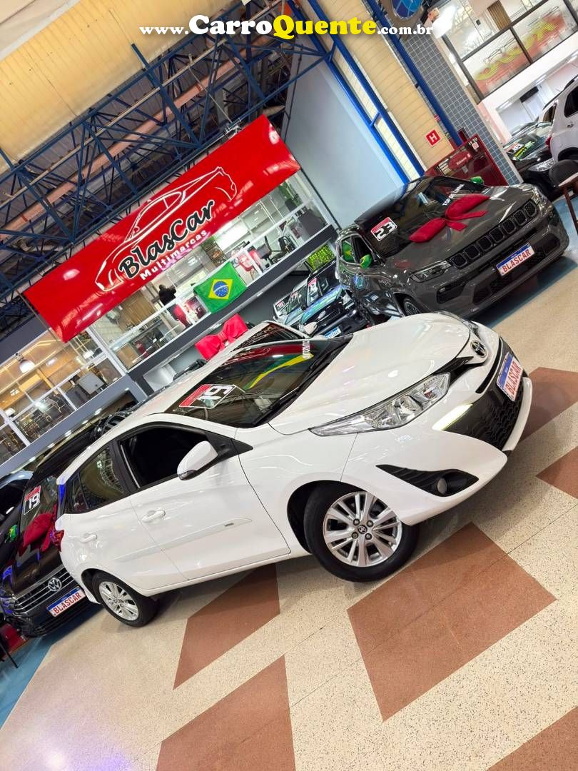 TOYOTA YARIS 1.3 16V XL PLUS TECH MULTIDRIVE 2019 - Loja