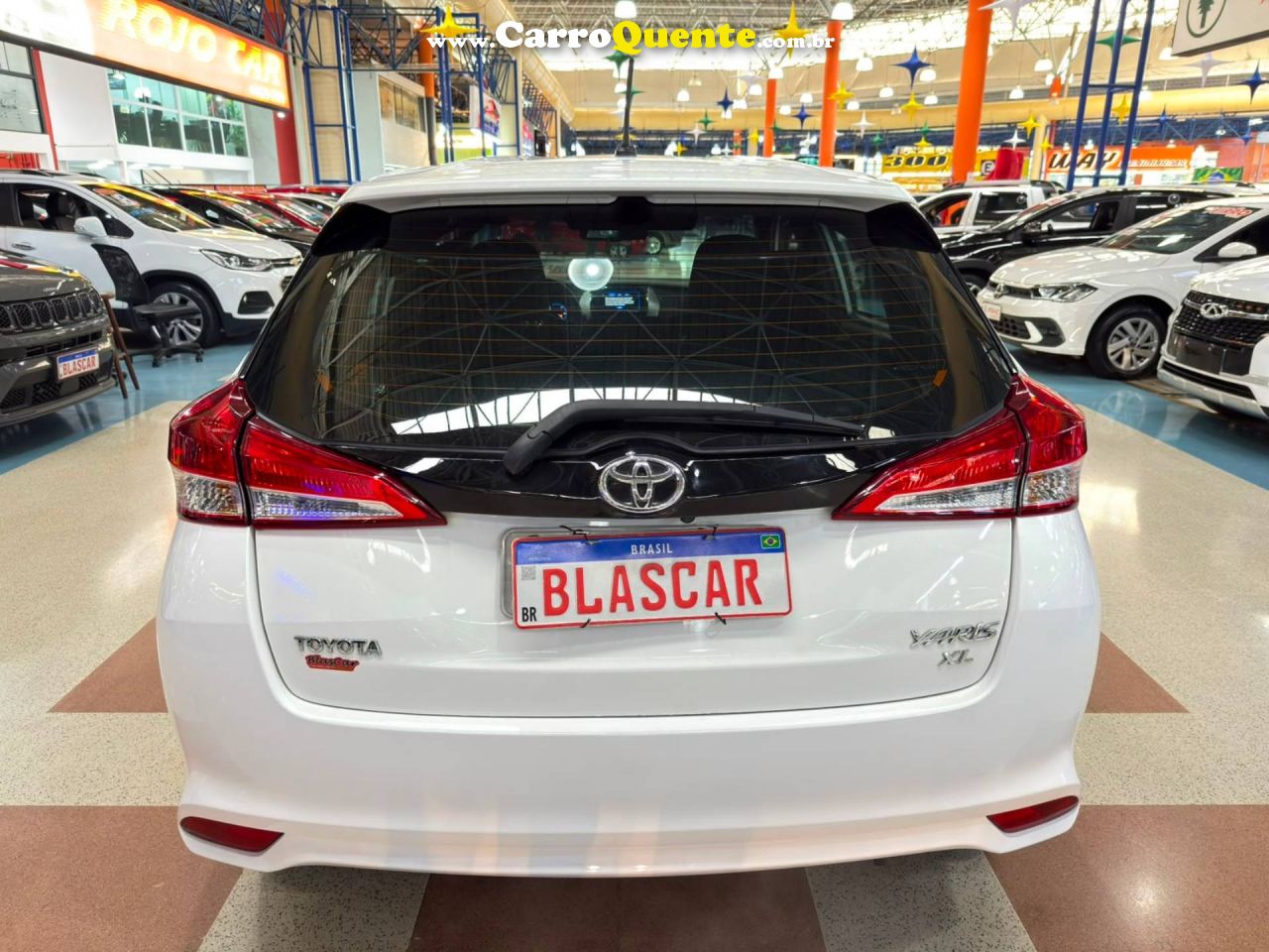 TOYOTA YARIS 1.3 16V XL PLUS TECH MULTIDRIVE 2019 - Loja