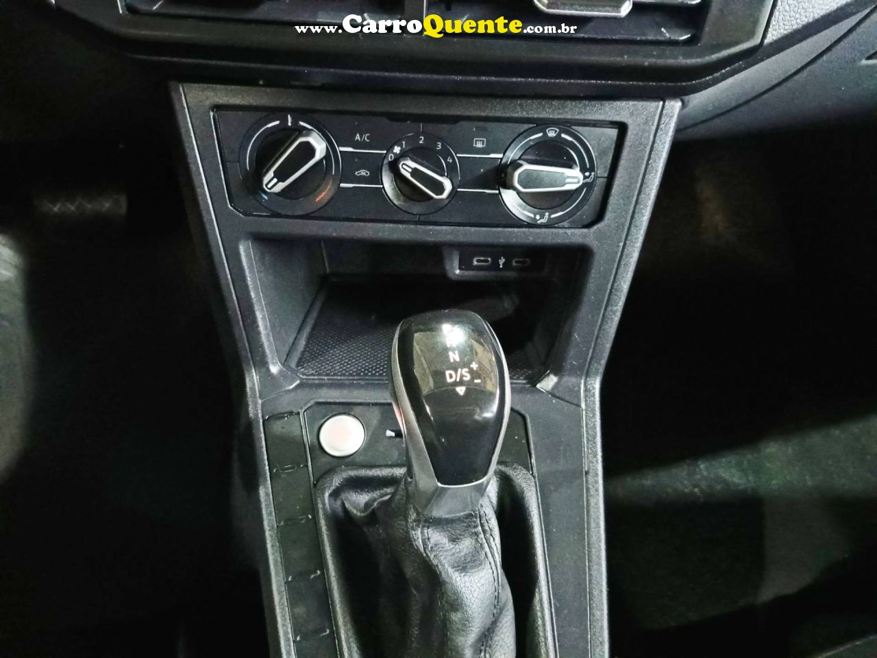 VOLKSWAGEN POLO 1.0 170 TSI COMFORTLINE 2025 - Loja
