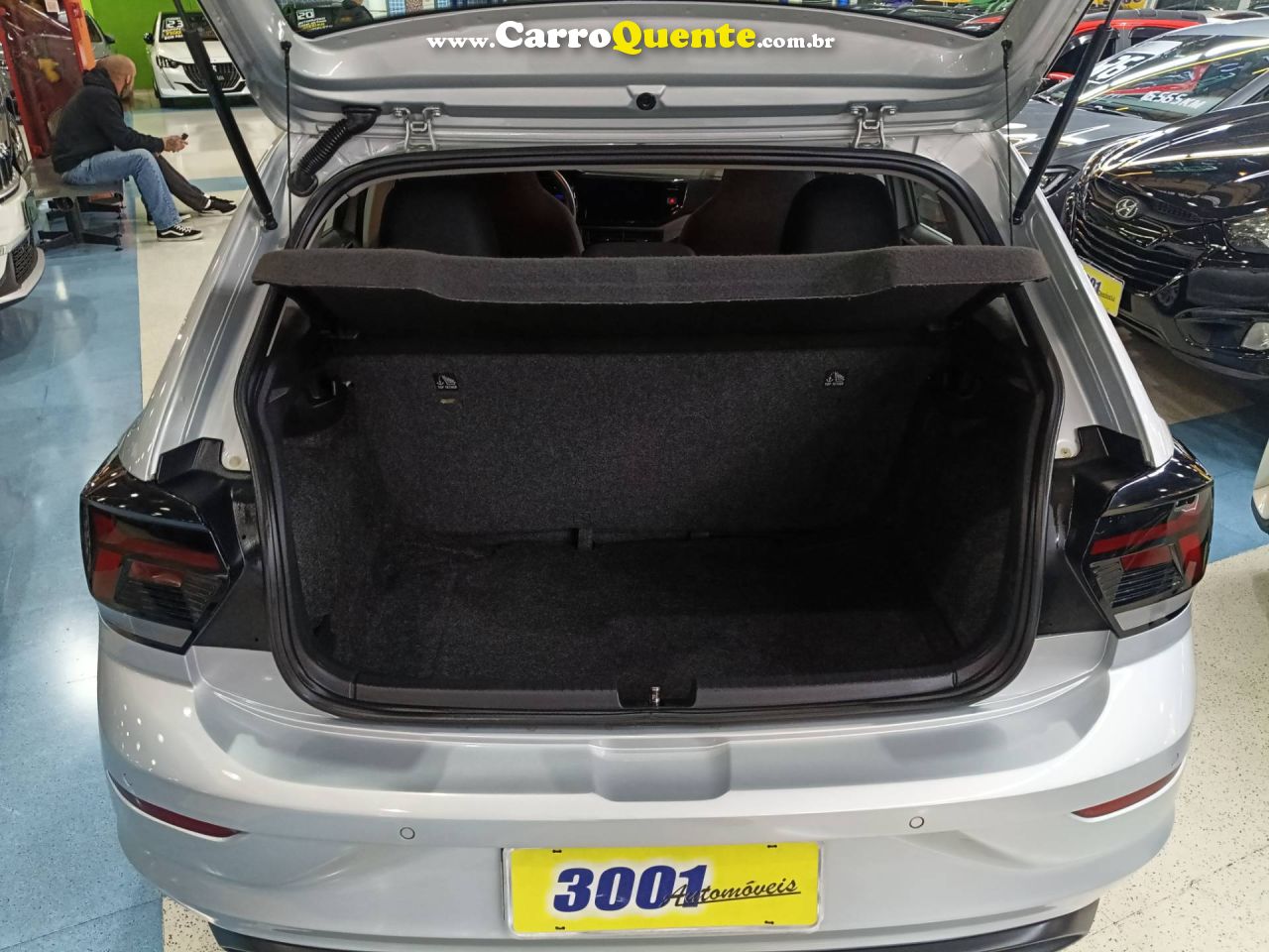 VOLKSWAGEN POLO 1.0 170 TSI COMFORTLINE 2025 - Loja
