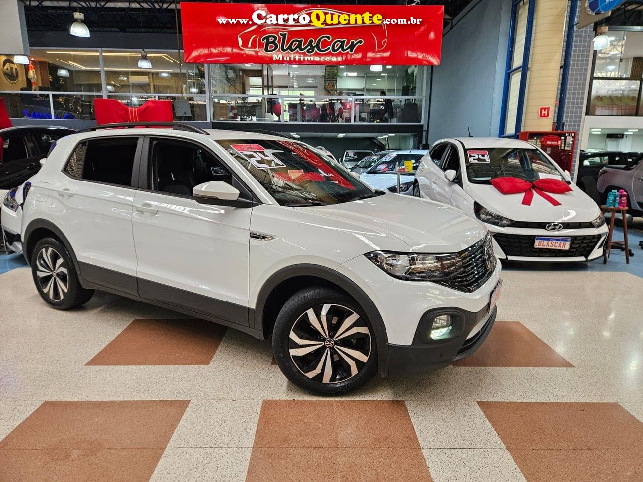 VOLKSWAGEN T-CROSS 1.0 200 TSI TOTAL COMFORTLINE 2024 - Loja