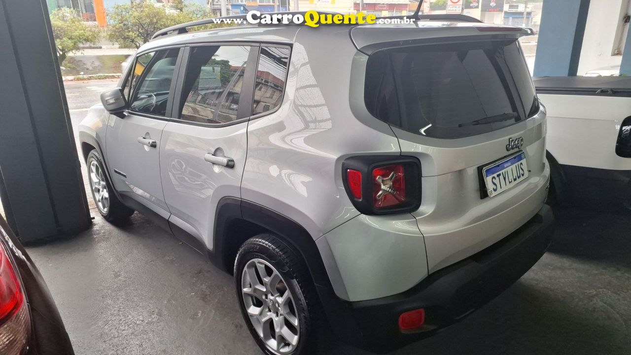 JEEP   RENEGADE LONGITUDE 1.8 4X2 FLEX 16V AUT.   PRATA 2016 1.8 FLEX - Loja