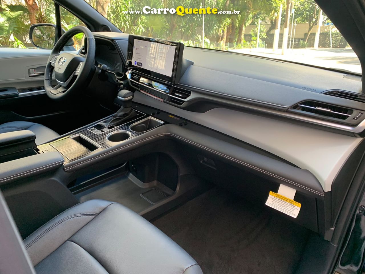 TOYOTA   2.5 VVT-I HYBRID XSE CVT   PRETO 2026 5.6 GASOLINA E ELÉTRICO - Loja