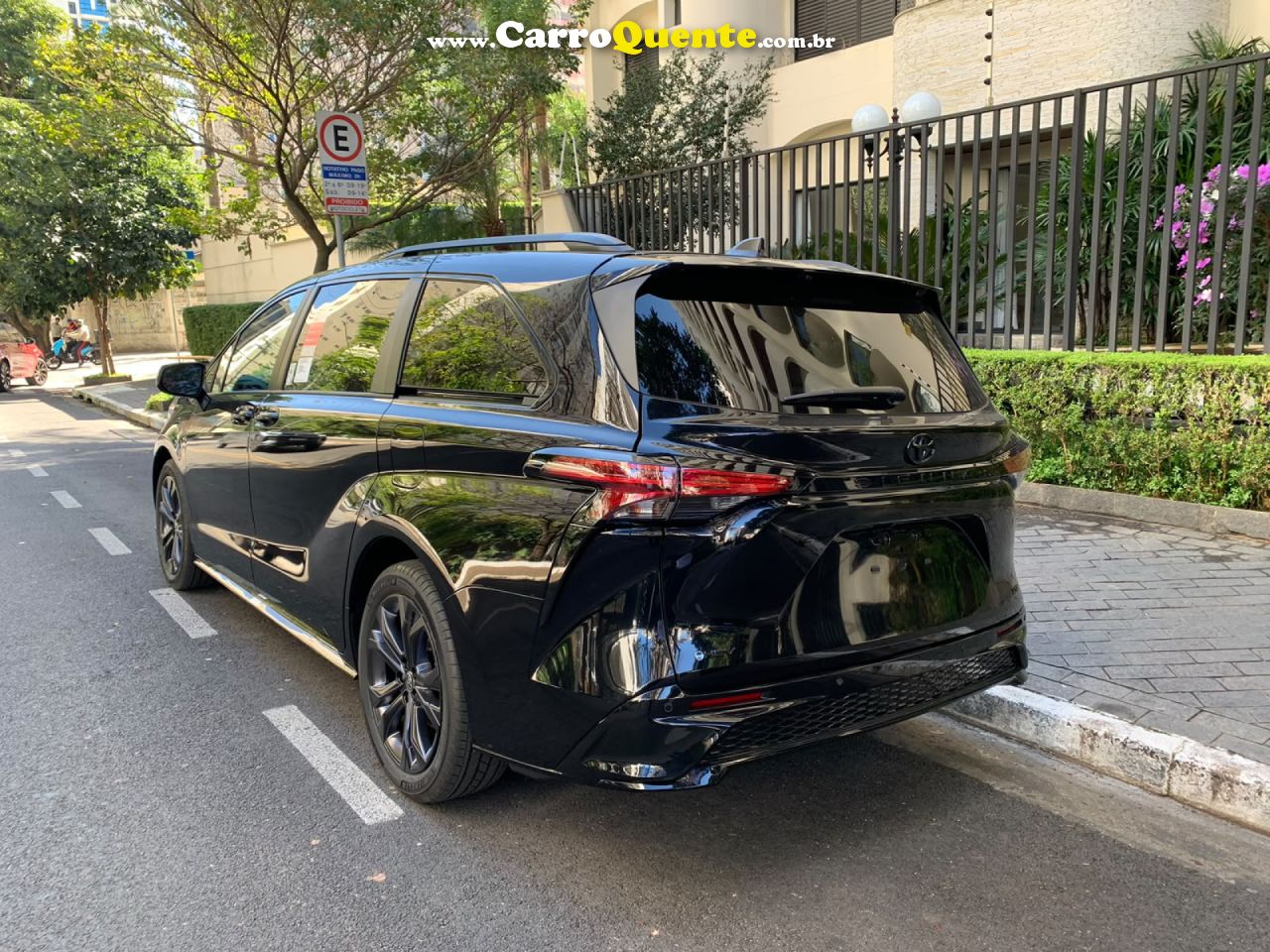 TOYOTA   2.5 VVT-I HYBRID XSE CVT   PRETO 2026 5.6 GASOLINA E ELÉTRICO - Loja