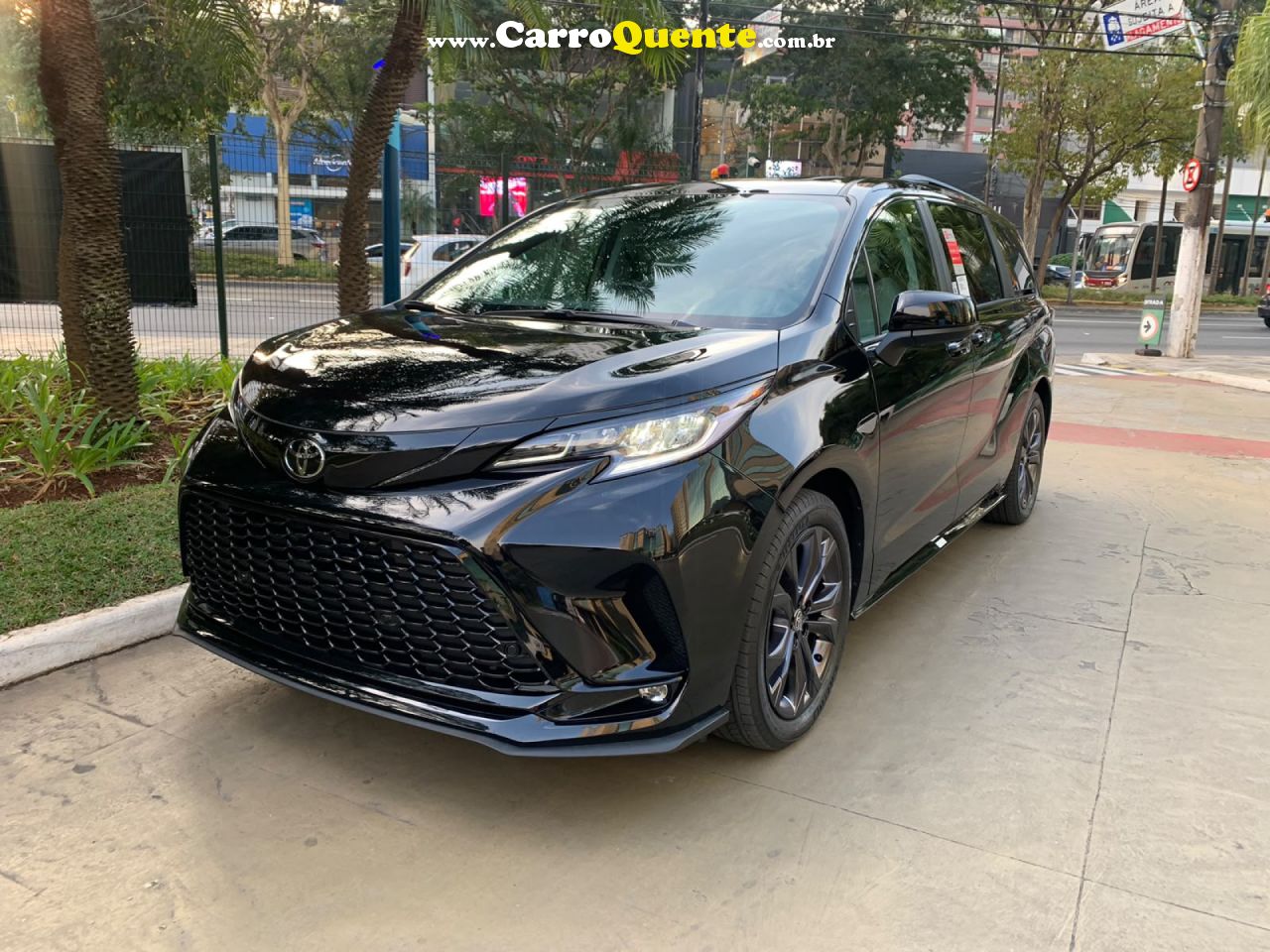 TOYOTA   2.5 VVT-I HYBRID XSE CVT   PRETO 2026 5.6 GASOLINA E ELÉTRICO - Loja