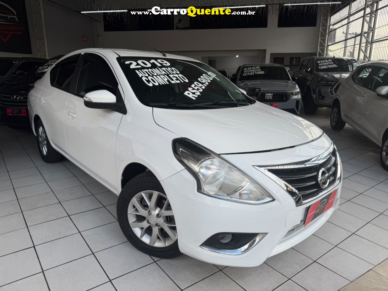 NISSAN   VERSA SV 1.6 16V FLEXSTART 4P AUT.   BRANCO 2019 1.6 GASOLINA - Loja