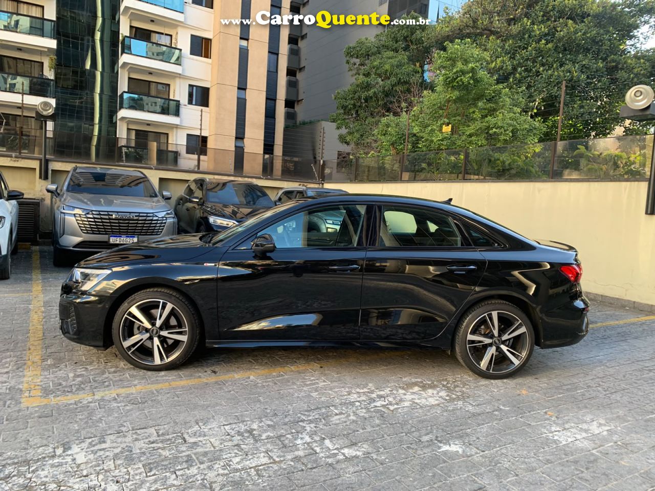 AUDI   2.0 40 TFSI MHEV SEDAN PERFORMANCE BLACK S-TRONIC   PRETO 2023 2.0 GASOLINA - Loja