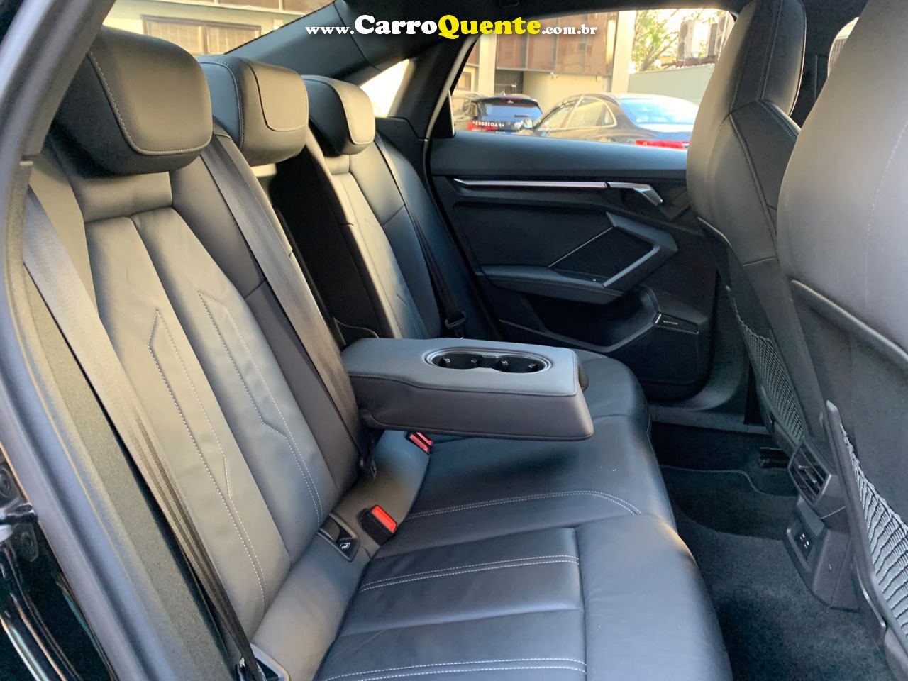 AUDI   2.0 40 TFSI MHEV SEDAN PERFORMANCE BLACK S-TRONIC   PRETO 2023 2.0 GASOLINA - Loja