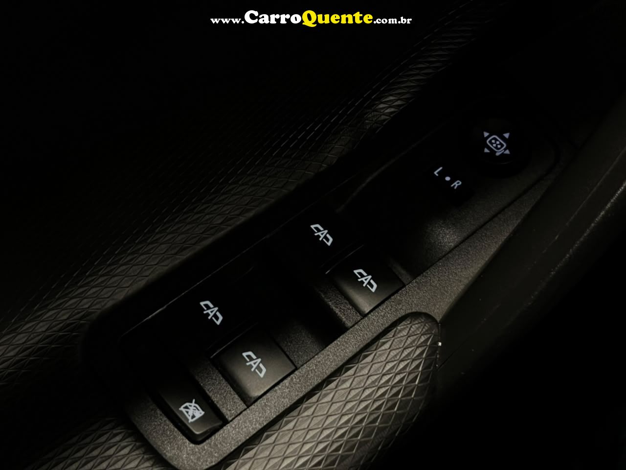 CHEVROLET   TRACKER 1.0 TURBO 12V FLEX AUT.    CINZA 2021 1.0 FLEX - Loja