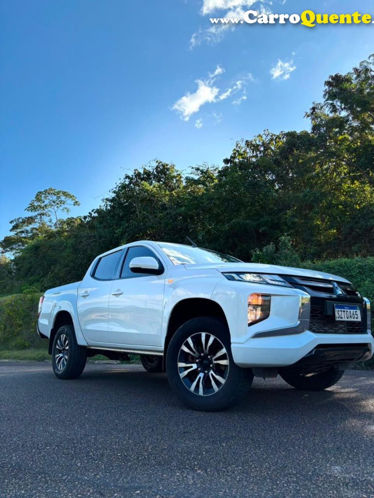 MITSUBISHI   L200 TRITON SPORT GLS 2.4 CD DIESEL AUT.   BRANCO 2025 2.4 DIESEL - Loja