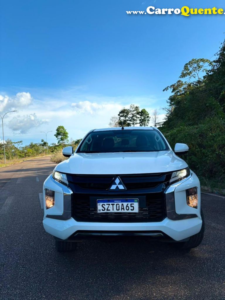 MITSUBISHI   L200 TRITON SPORT GLS 2.4 CD DIESEL AUT.   BRANCO 2025 2.4 DIESEL - Loja