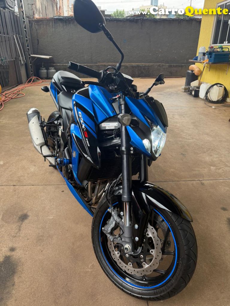 SUZUKI   GSX-S 750   AZUL 2021 750 GASOLINA - Loja
