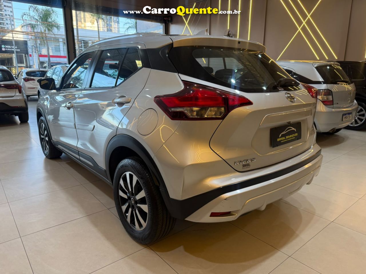 NISSAN   KICKS ACTIVE 1.6 16V FLEX AUT.   PRATA 2022 1.6 FLEX - Loja