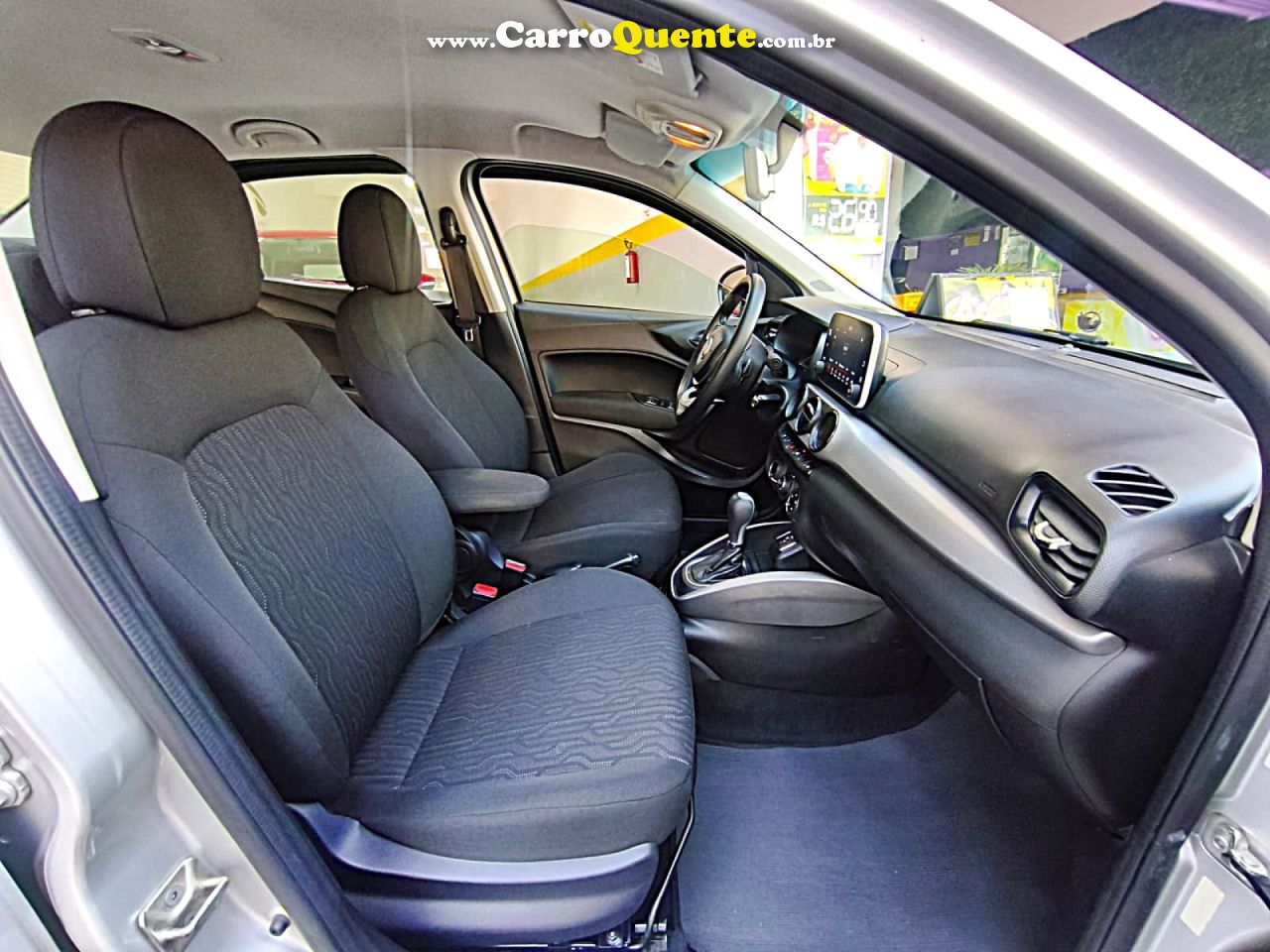 FIAT   CRONOS DRIVE 1.8 16V FLEX AUT.   PRATA 2019 1.8 FLEX - Loja