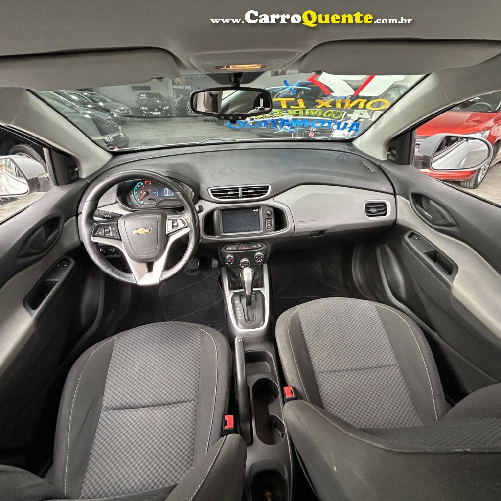 CHEVROLET   ONIX HATCH LT 1.4 8V FLEXPOWER 5P AUT.   PRATA 2017 1.4 FLEX - Loja