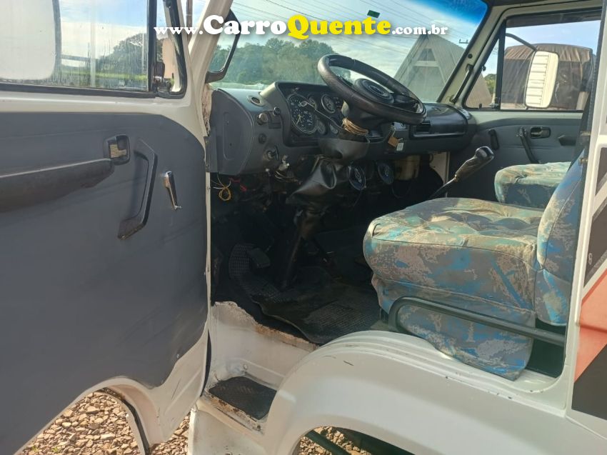 Volkswagen 790 VW 7.90S Baú - Loja