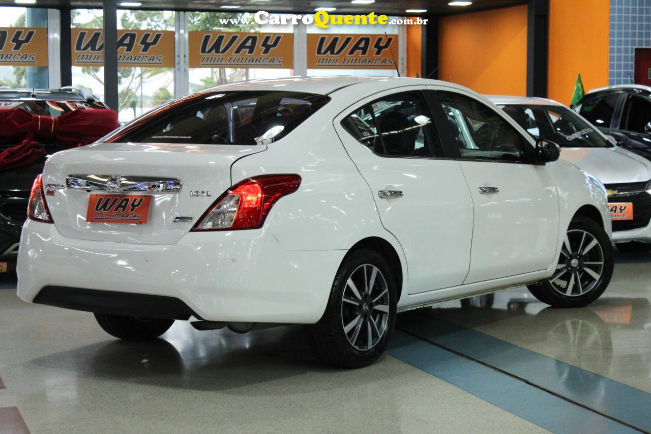NISSAN VERSA 1.6 16V SL 2018 - Loja