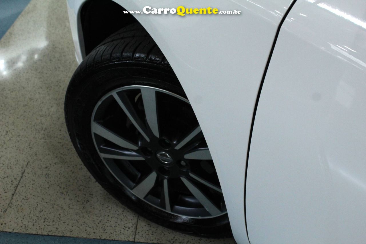 NISSAN VERSA 1.6 16V SL 2018 - Loja