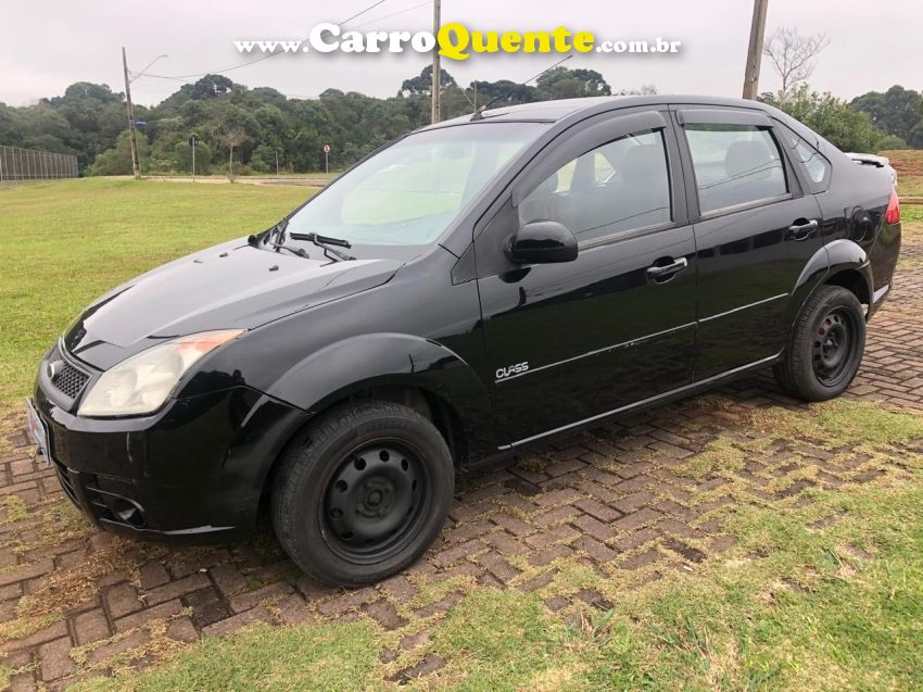 Ford FIESTA 1.0 MPI SEDAN 8V FLEX 4P MANUAL - Loja