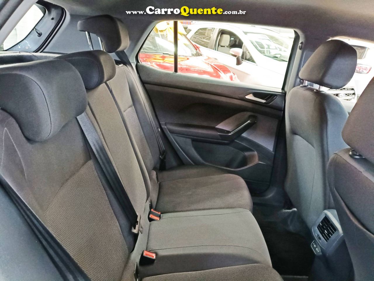 VOLKSWAGEN T-CROSS 1.0 200 TSI TOTAL 2024 - Loja