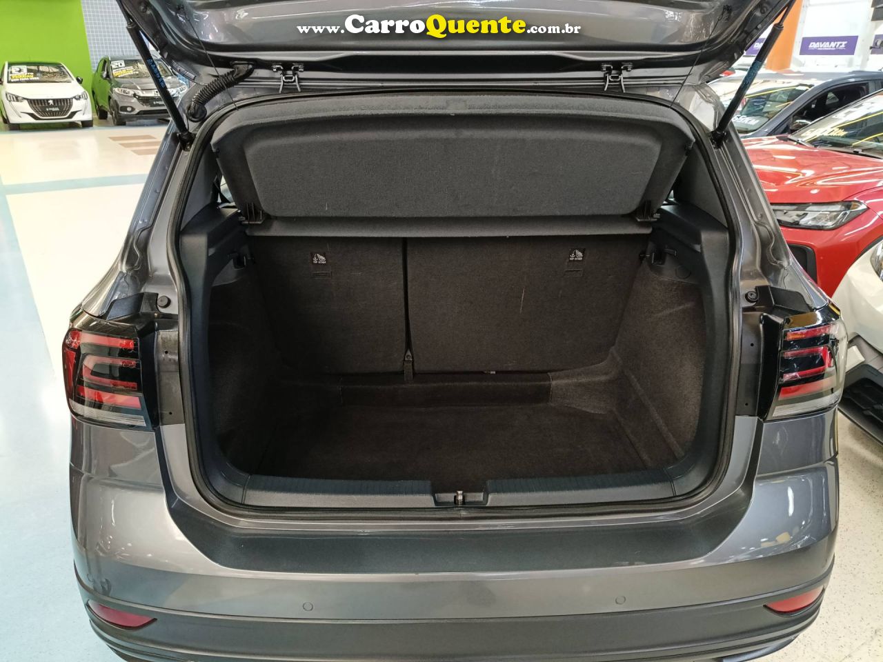 VOLKSWAGEN T-CROSS 1.0 200 TSI TOTAL 2024 - Loja