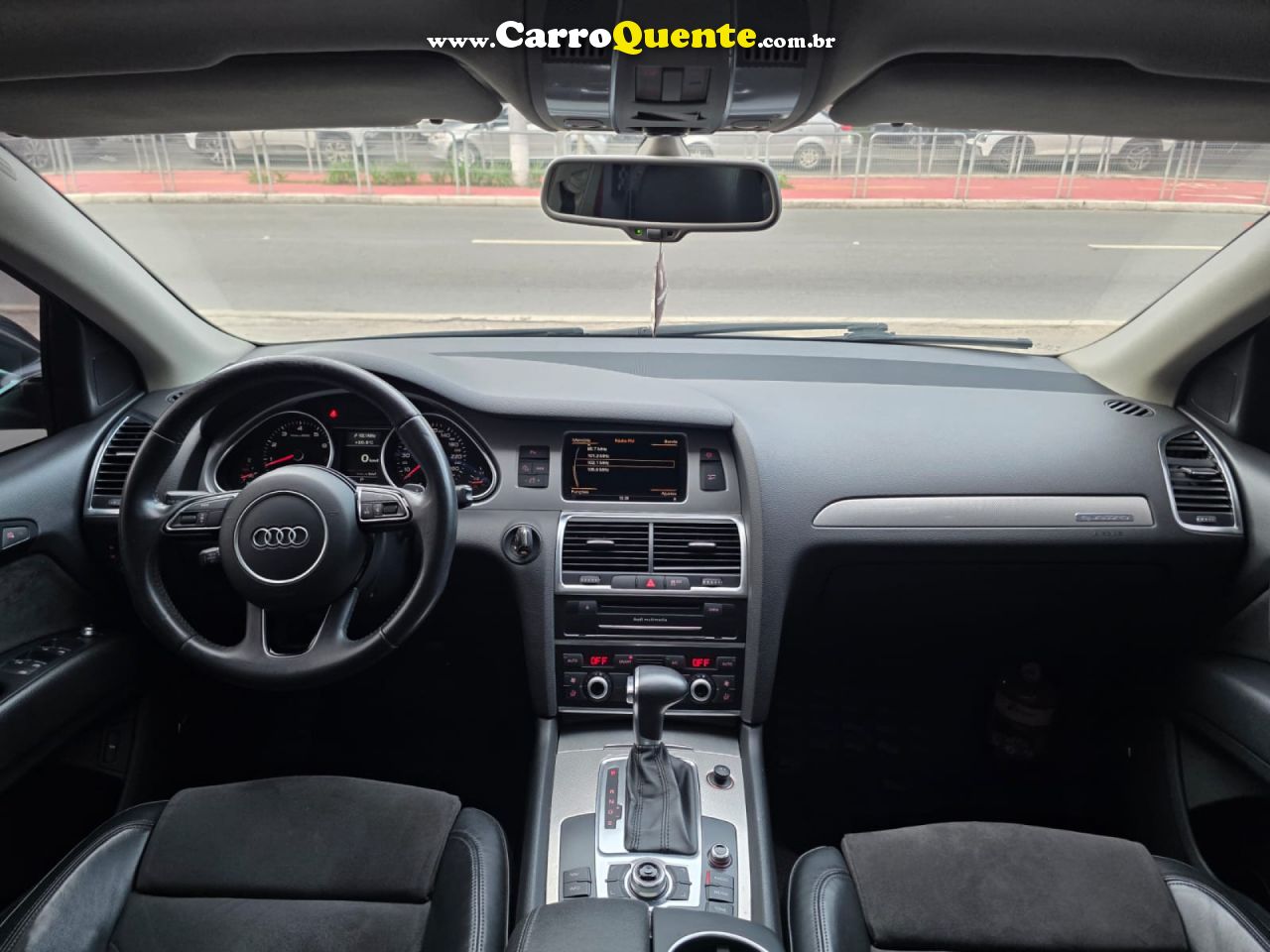 AUDI   Q7 3.0 V6 TFSI  QUAT.TIP.5P PERF.(HÍB.)   CINZA 2014 3.0 GASOLINA - Loja