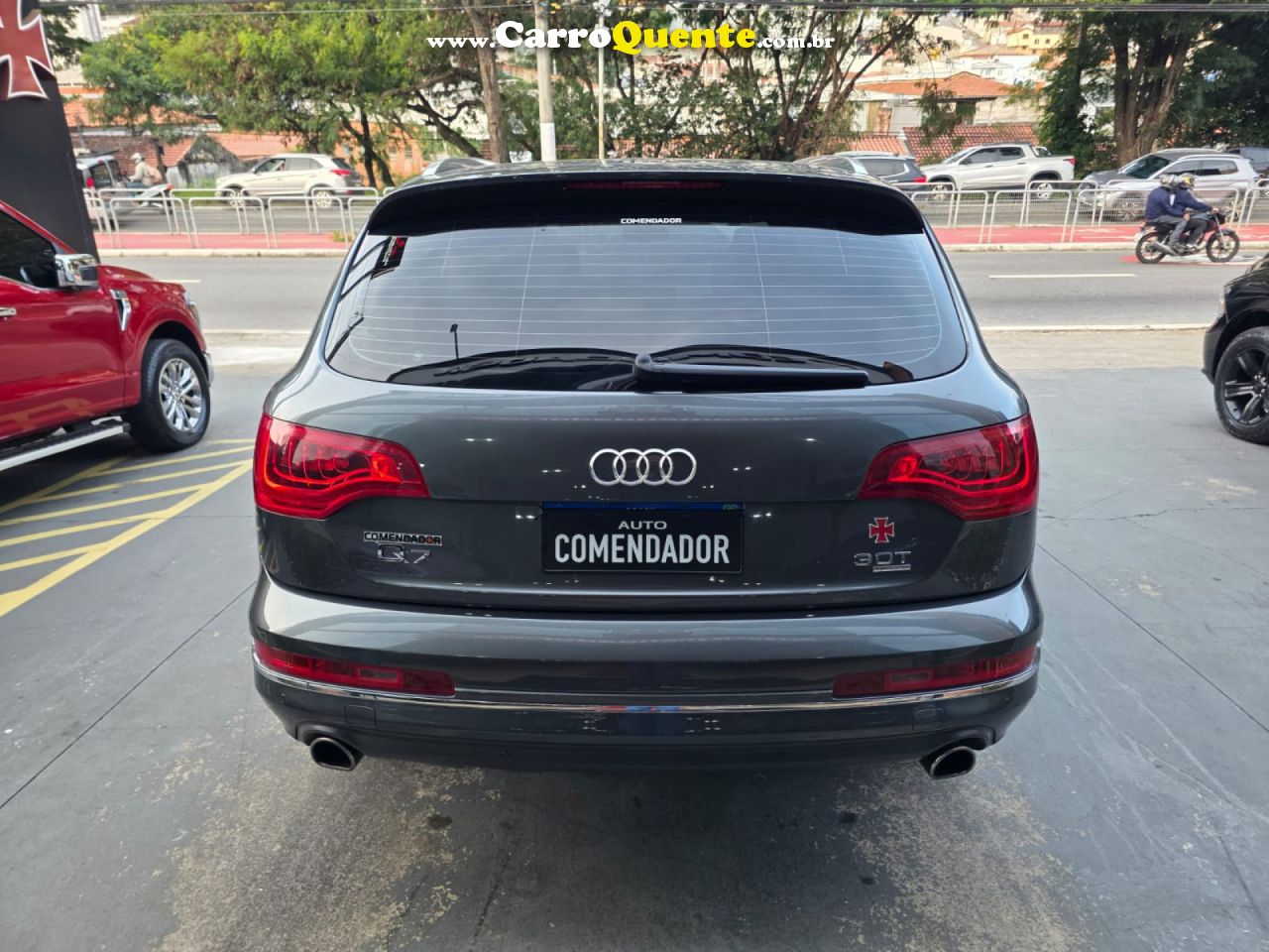 AUDI   Q7 3.0 V6 TFSI  QUAT.TIP.5P PERF.(HÍB.)   CINZA 2014 3.0 GASOLINA - Loja