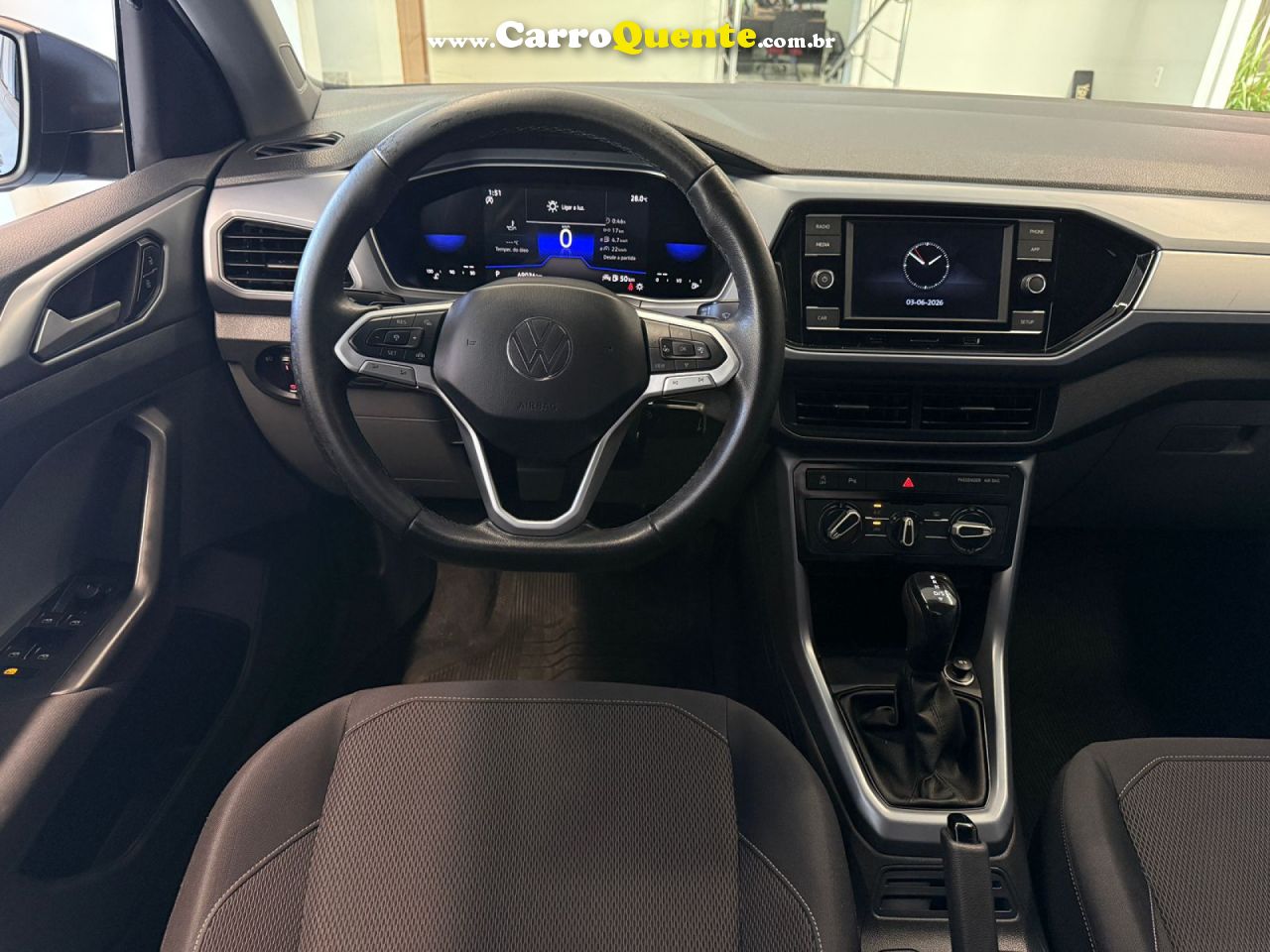 VOLKSWAGEN   T-CROSS 200 TSI 1.0  FLEX 12V 5P AUT.   CINZA 2024 1.0 FLEX - Loja