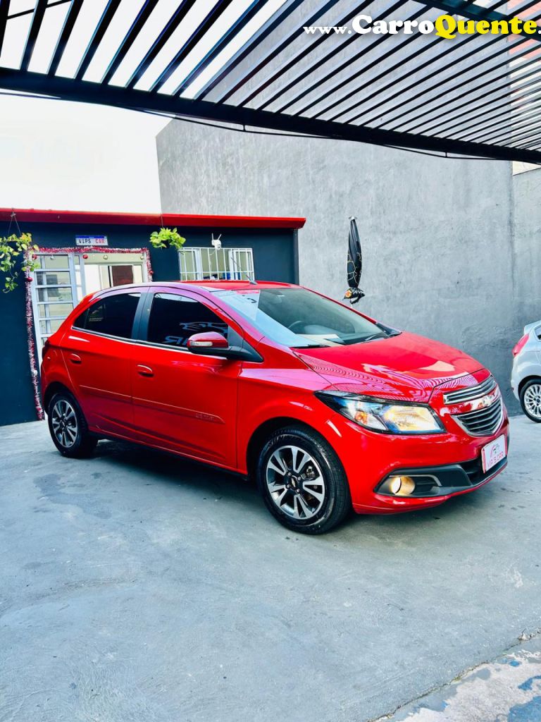 CHEVROLET   ONIX HATCH LTZ 1.4 8V FLEXPOWER 5P MEC.   VERMELHO 2016 1.4 FLEX - Loja