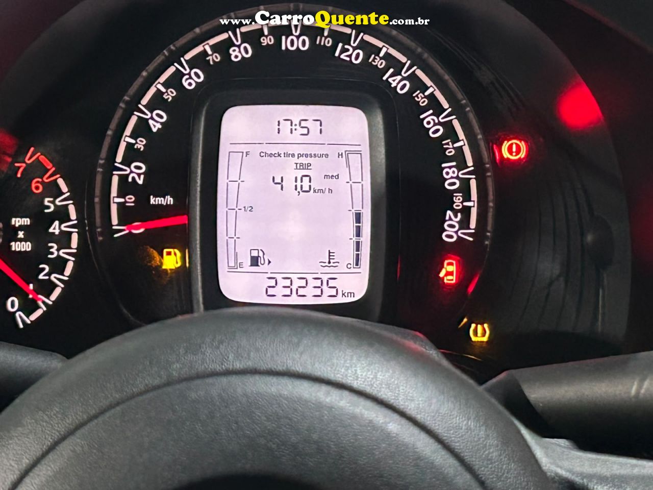FIAT   MOBI LIKE ON 1.0 FIRE FLEX 5P.   CINZA 2025 1.0 FLEX - Loja