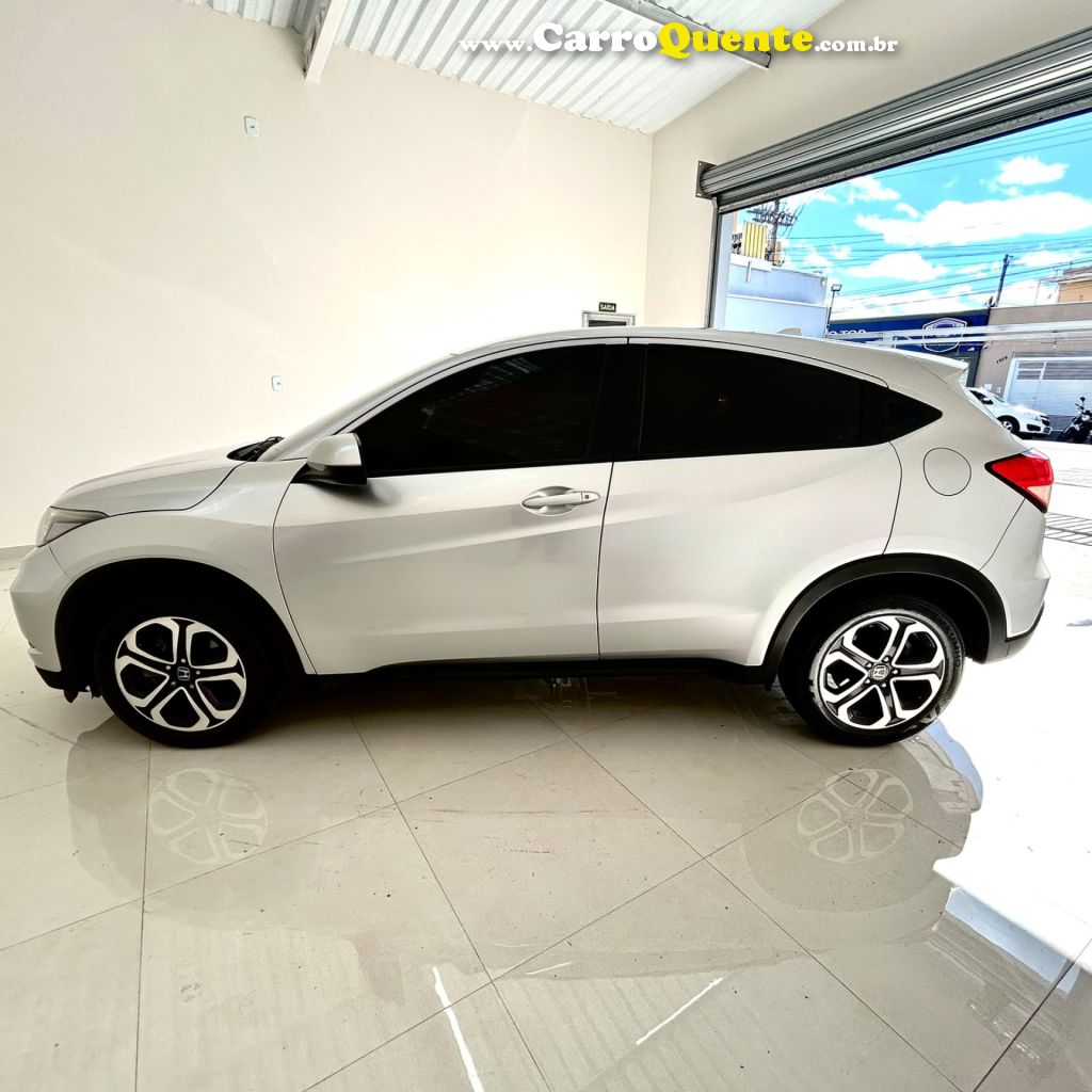 HONDA   HR-V LX 1.8 FLEXONE 16V 5P AUT.   PRATA 2016 1.8 FLEX - Loja