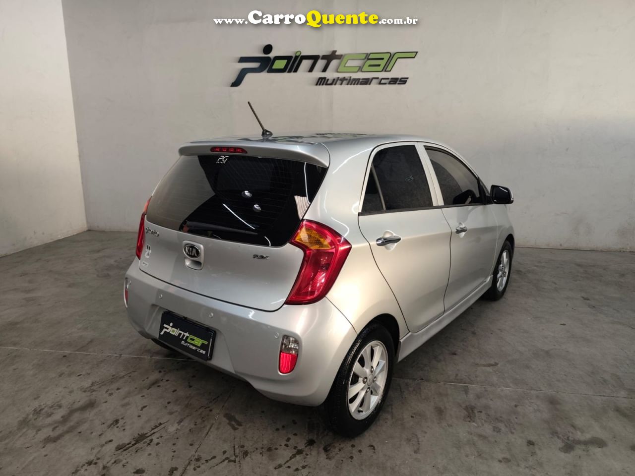 KIA   PICANTO EX 1.11.0 1.0 FLEX MEC.   PRATA 2014 1.1 FLEX - Loja