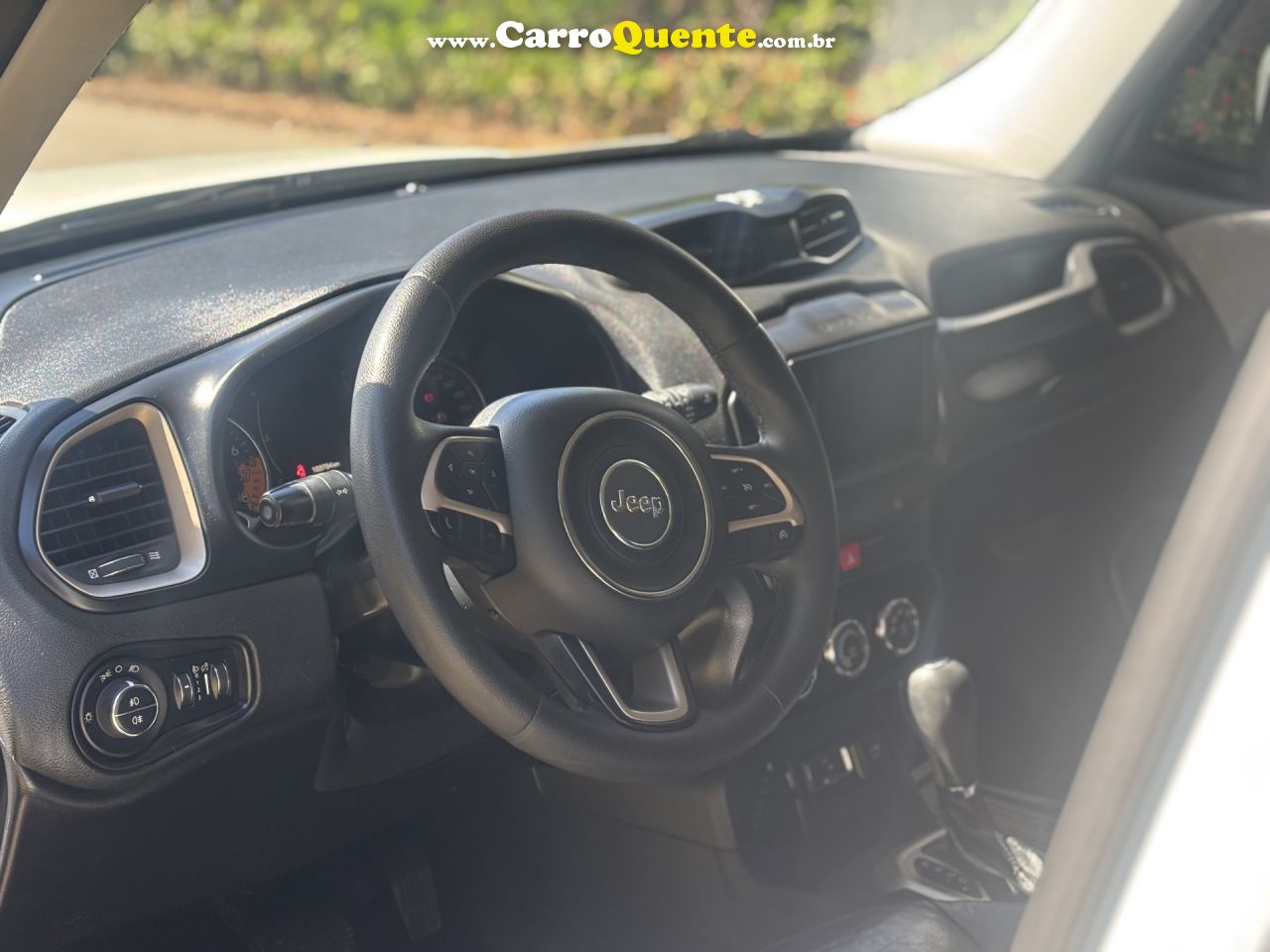 JEEP   RENEGADE SPORT 1.8 4X2 FLEX 16V AUT.   BRANCO 2016 1.8 FLEX - Loja