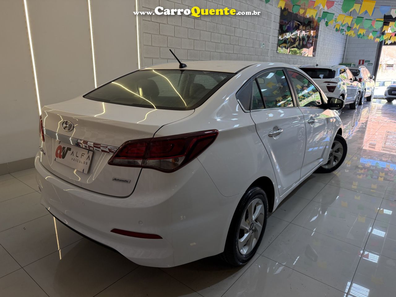 HYUNDAI   HB20S PREMIUM 1.6 FLEX 16V AUT. 4P   BRANCO 2017 1.6 FLEX - Loja