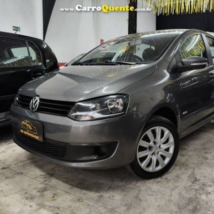 VOLKSWAGEN   FOX 1.6 MI TOTAL FLEX 8V 5P   CINZA 2013 1.6 FLEX