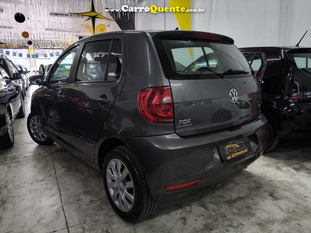 VOLKSWAGEN   FOX 1.6 MI TOTAL FLEX 8V 5P   CINZA 2013 1.6 FLEX - Loja