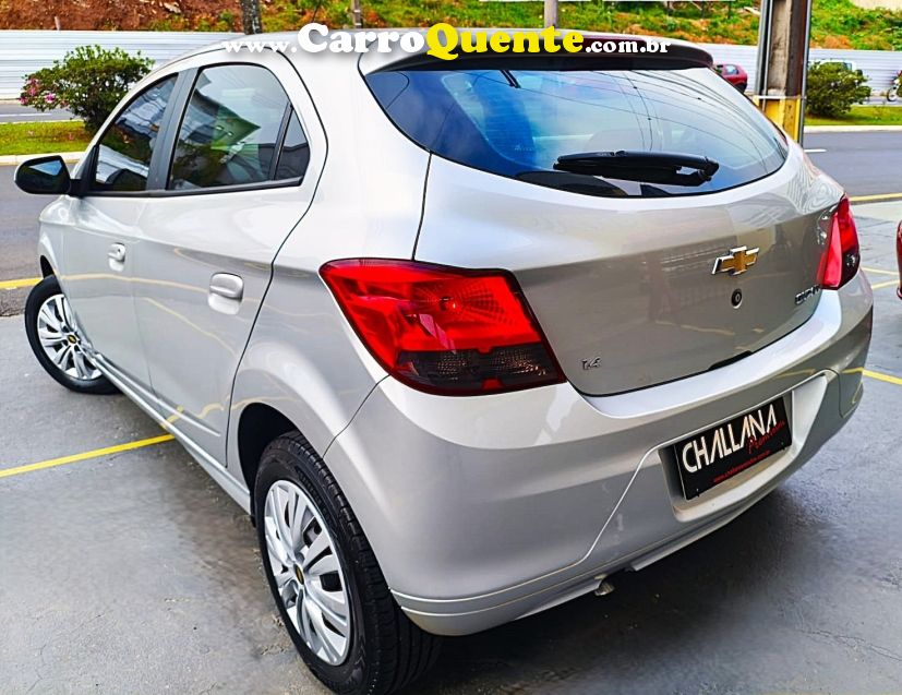 Chevrolet ONIX 1.4 MPFI LT 8V FLEX 4P MANUAL - Loja