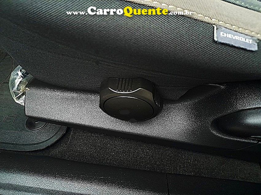 Chevrolet ONIX 1.4 MPFI LT 8V FLEX 4P MANUAL - Loja
