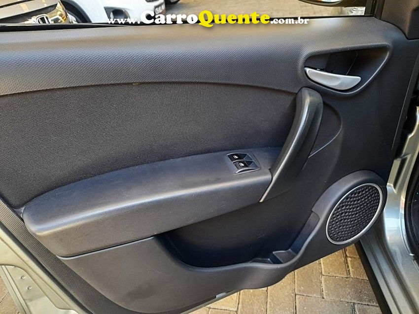 Fiat GRAND SIENA 1.4 MPI ATTRACTIVE 8V FLEX 4P MANUAL - Loja