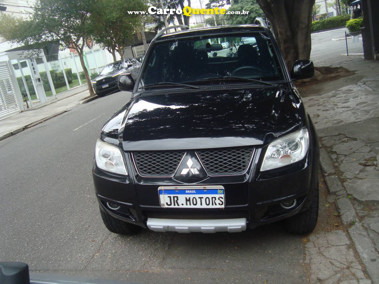 MITSUBISHI PAJERO TR4 2.0 4X4 16V 140CV 2011 - Loja