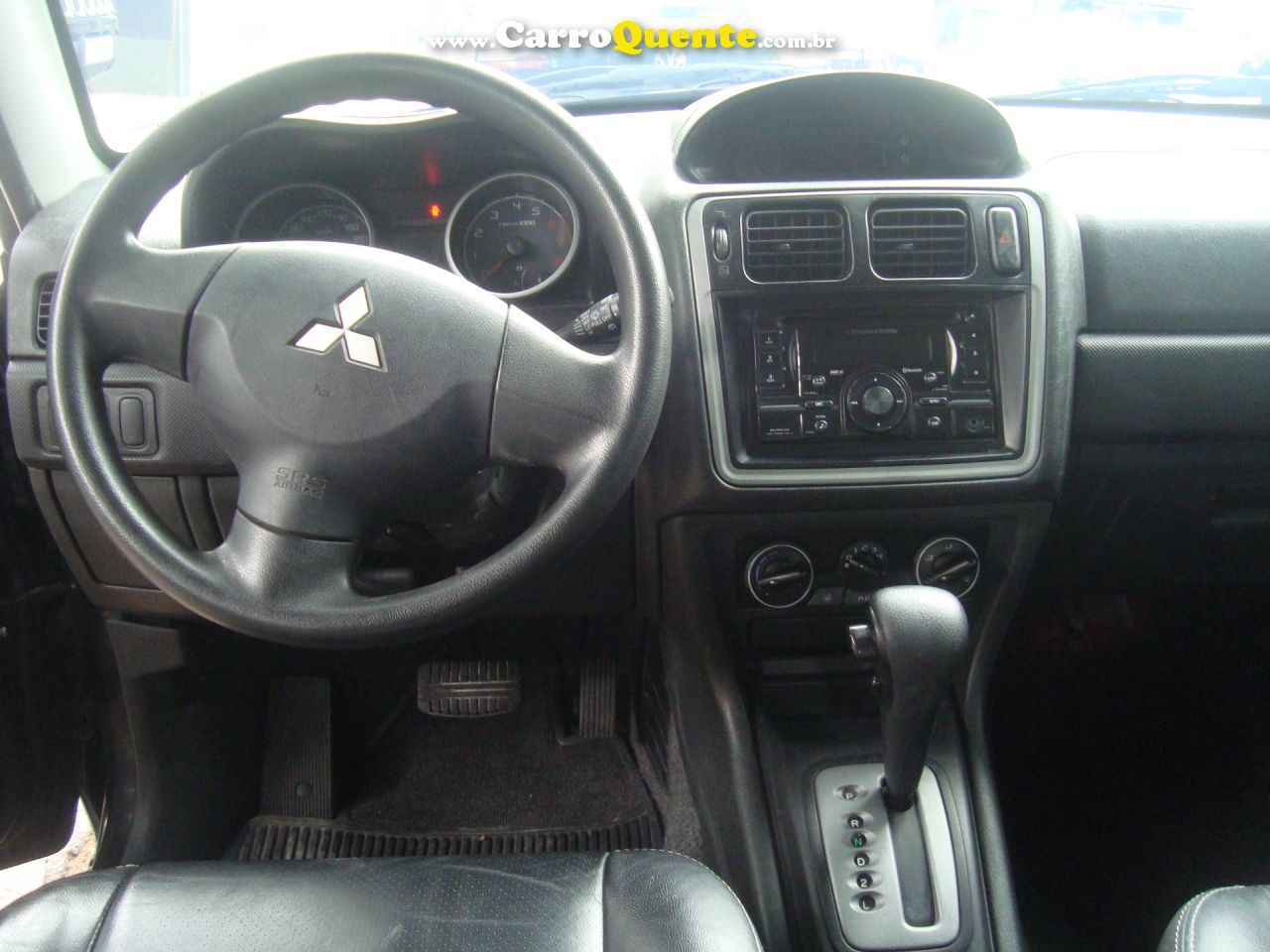 MITSUBISHI PAJERO TR4 2.0 4X4 16V 140CV 2011 - Loja