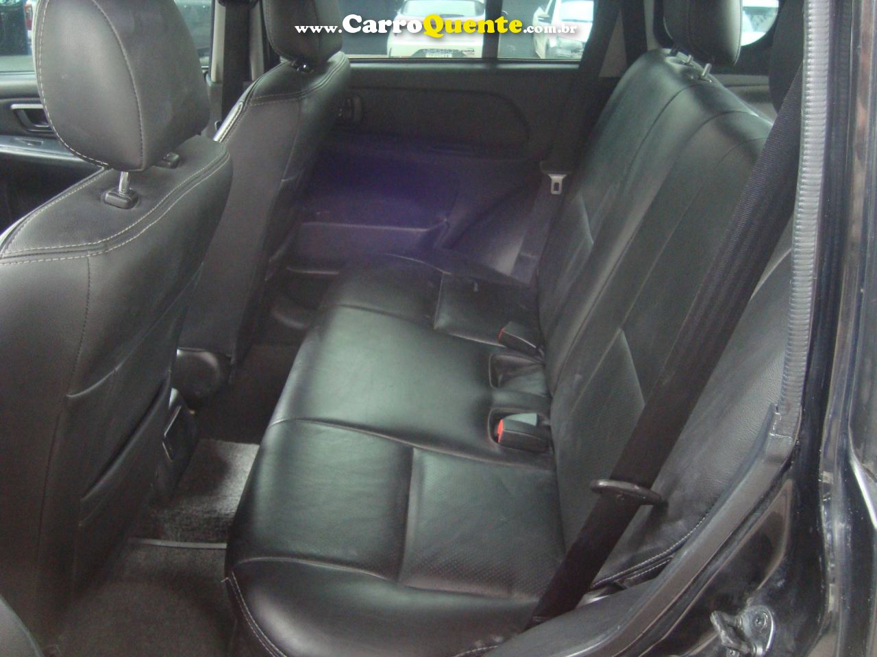 MITSUBISHI PAJERO TR4 2.0 4X4 16V 140CV 2011 - Loja