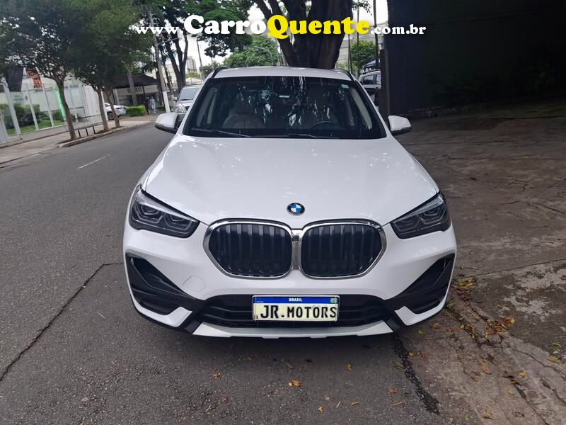 BMW X1 2.0 16V TURBO ACTIVEFLEX SDRIVE20I X LINE 4P 2022 - Loja