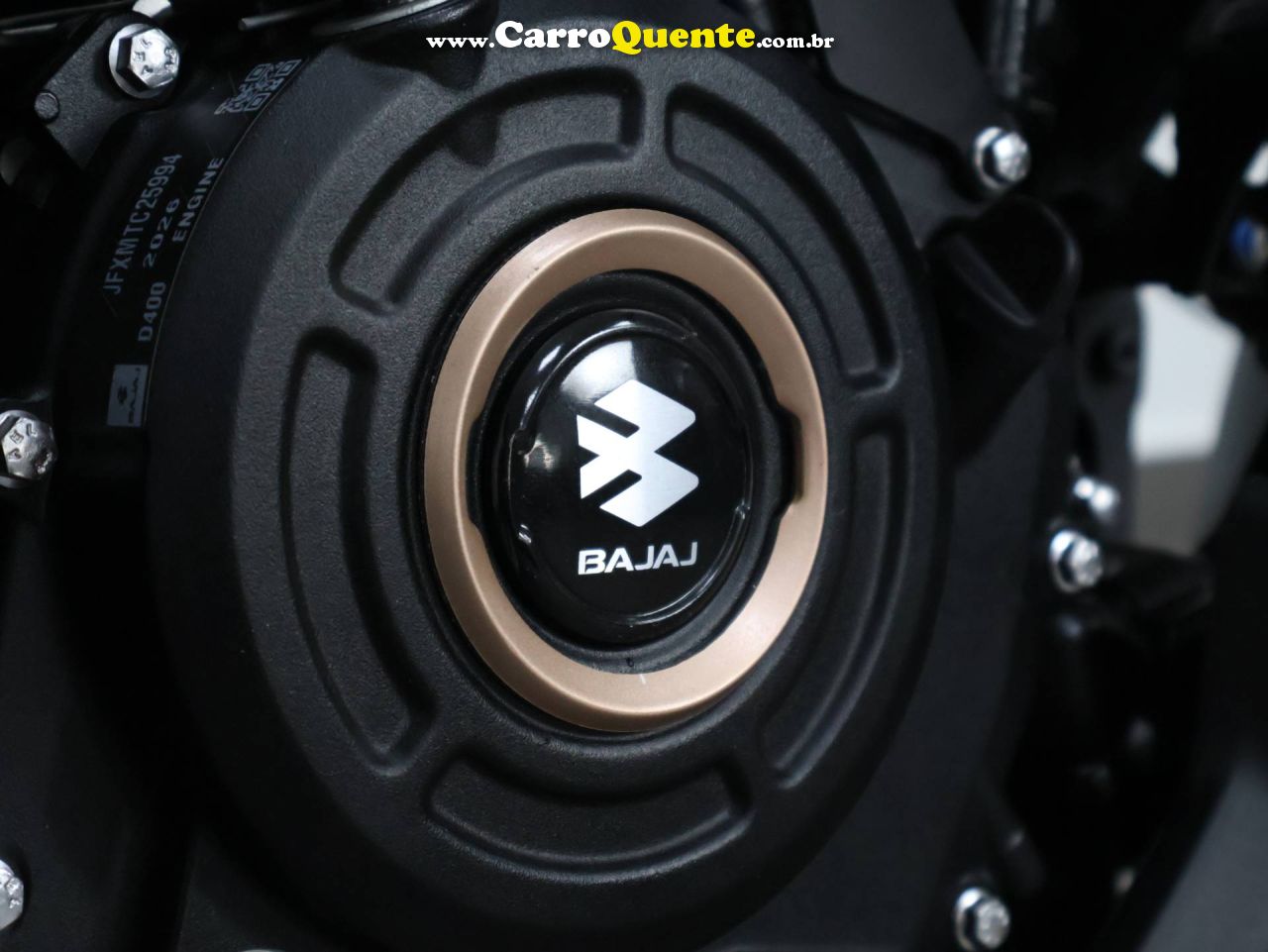 BAJAJ DOMINAR 400 ABS 2026 - Loja