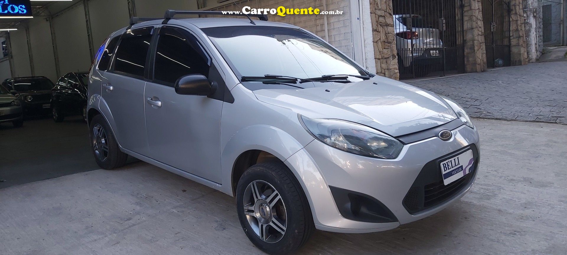 FORD   FIESTA SE 1.0 8V FLEX 5P   PRATA 2014 1.0 FLEX - Loja