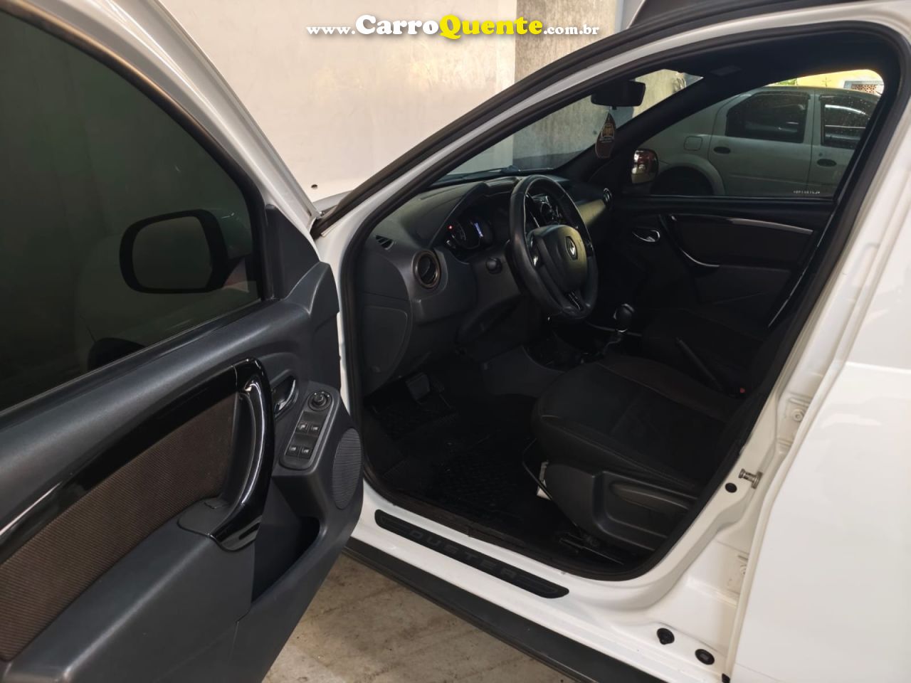 RENAULT   DUSTER DYNAMIQUE 1.6 FLEX 16V AUT.   BRANCO 2020 1.6 FLEX - Loja
